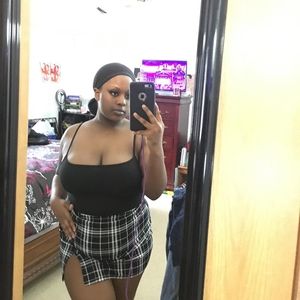 Meet your Posher, Desmeion